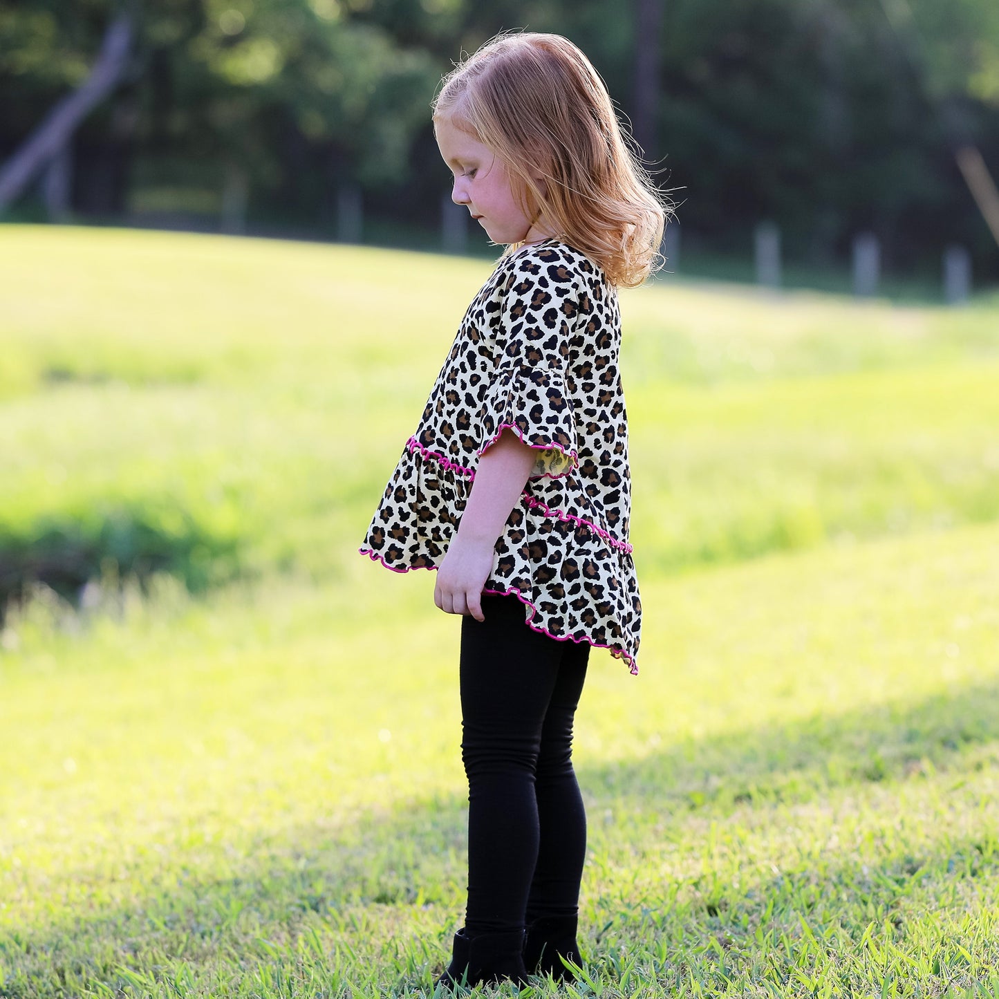 AnnLoren Little Girls 3/4 Angel Sleeve Leopard Cotton Knit Ruffle