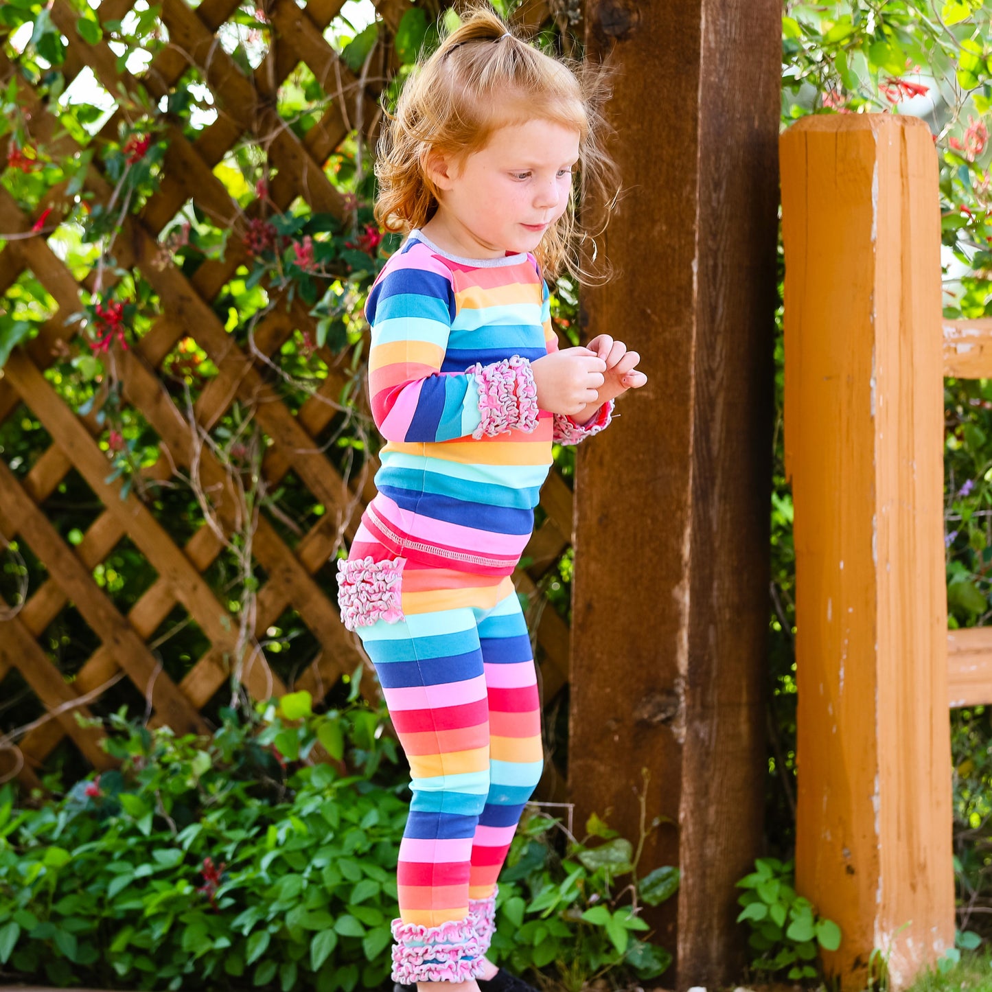 AnnLoren Little & Big Girls Boutique Rainbow Ruffle Butt Leggings