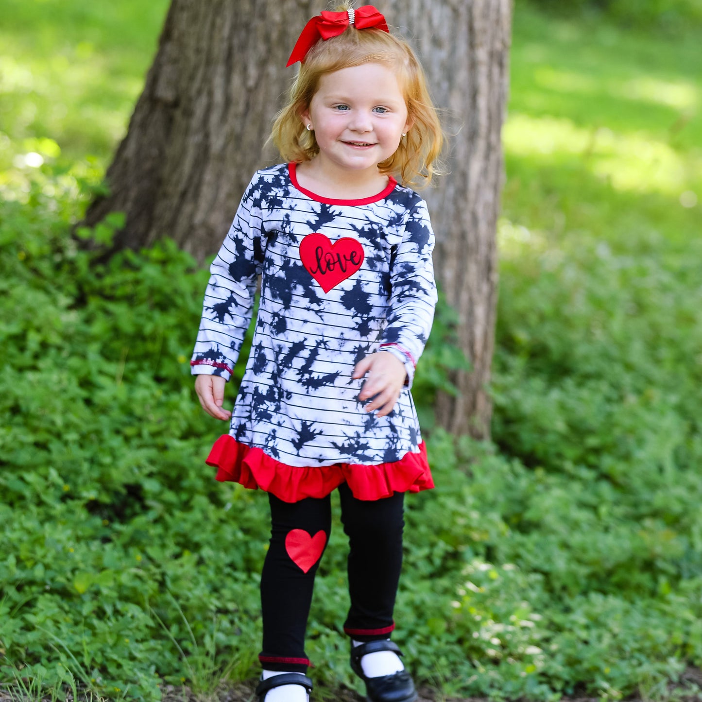 AnnLoren Girls Valentine's Day Heart Tie Dye Outfit Dress and Black