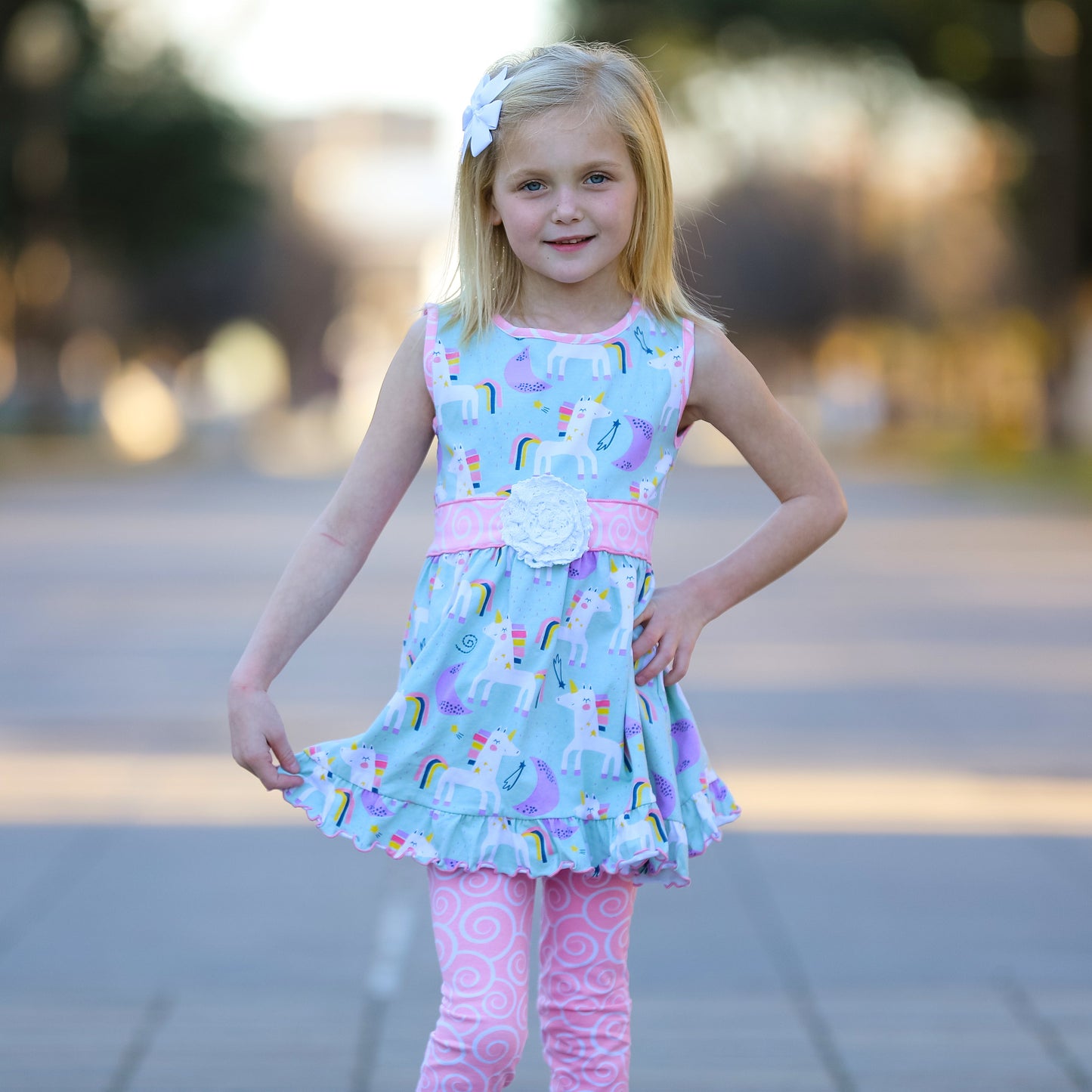 AnnLoren Girls Unicorns Rainbow Dress & Pink Swirl Leggings Outfit