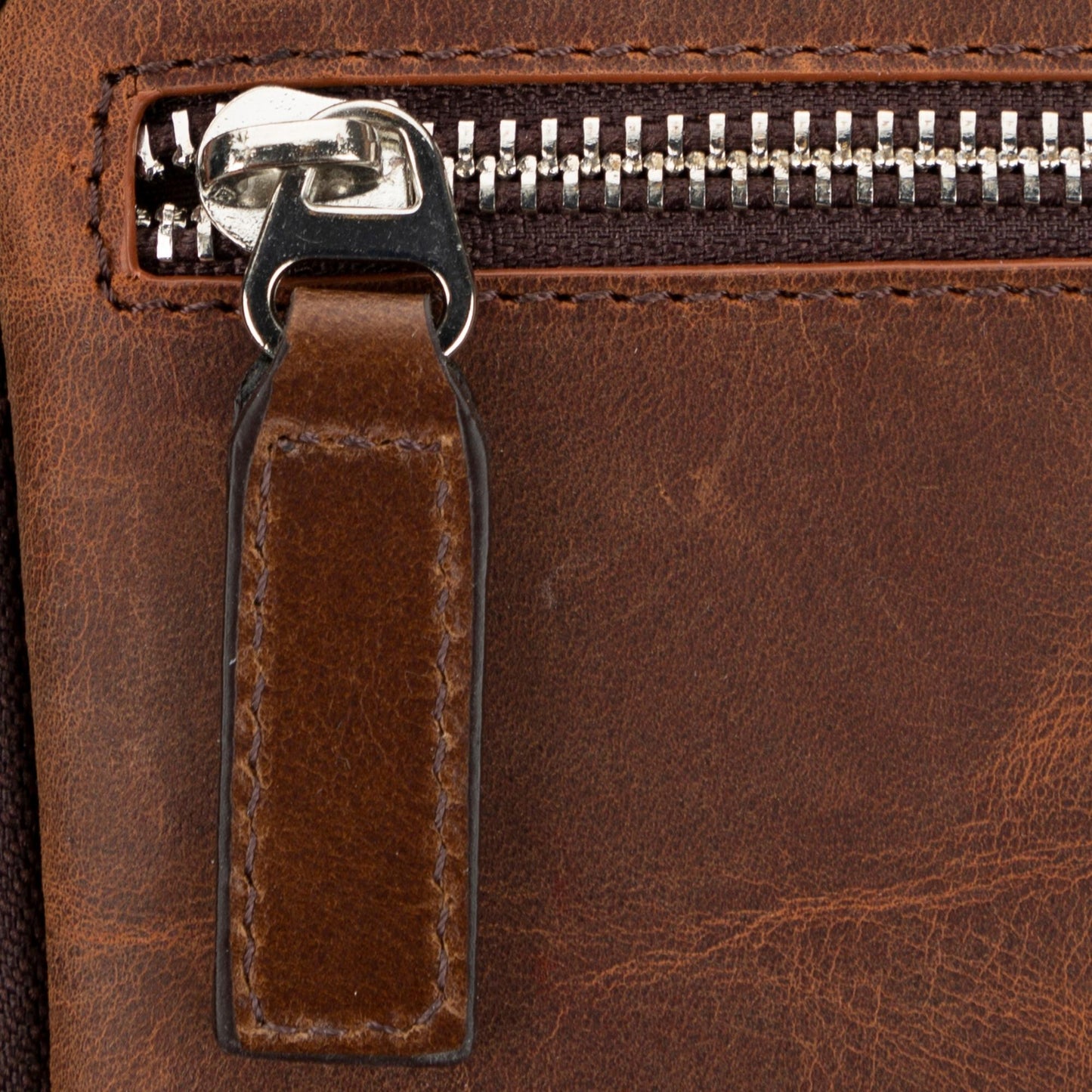 Niagara Leather Crossbody Phone Bag